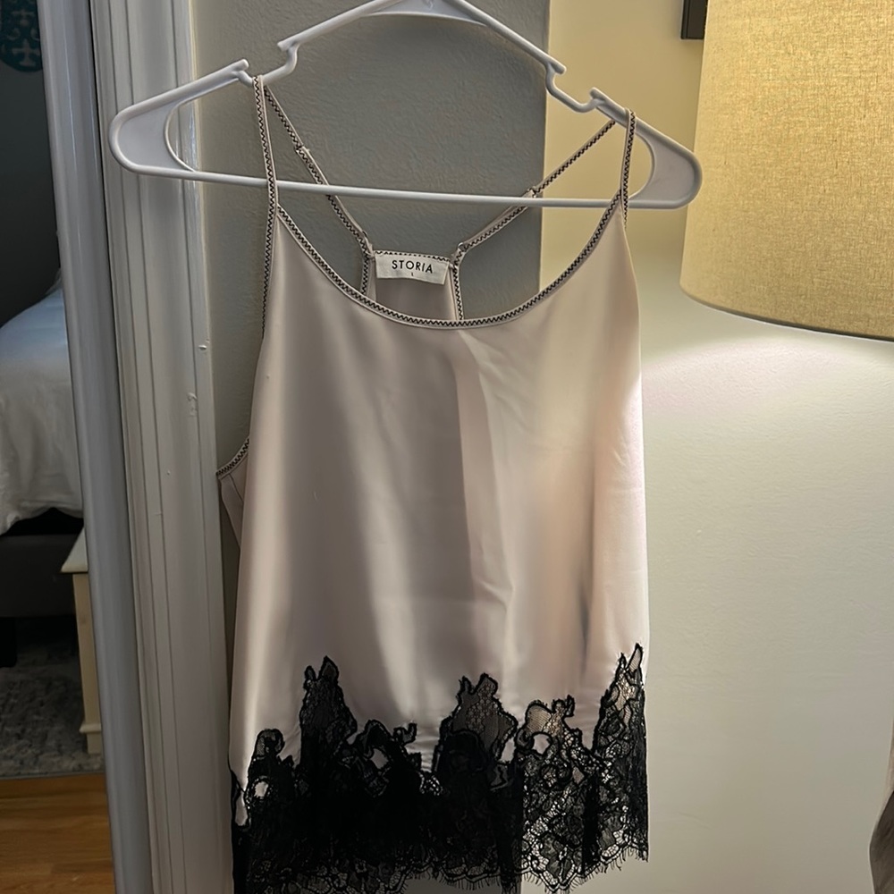 Tan & black lace blouse size large